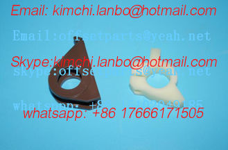 Китай Akiyama BT628 gripper,gripper housing and inner gripper,Akiyama BT628 machines parts поставщик