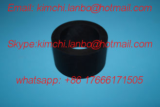 Китай Roland 700 rubber wheel,for roland belt,crooked paper control wheel,Man Roland 700 machines spare parts,71*50*40mm поставщик