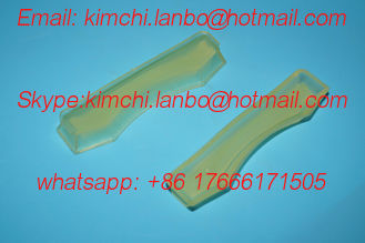 Китай KBA seal, KBA machine oil seal,kba offset printing machines spare parts,length 104mm,100mm,thickness 13.5mm поставщик