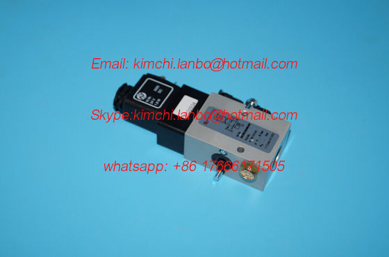 61.184.1311,4-2-way valve, SM52 SM74 102 machines valve,original part offset printing machines spare parts поставщик