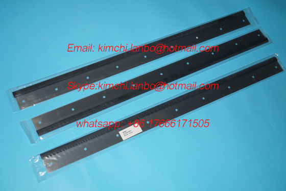PM74 wash up blade,PM74 rubber wash up blade,822*57*0.5mm,9 holes, high quality replacement поставщик