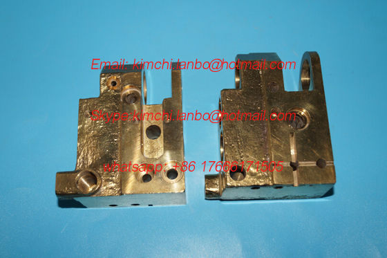 High quality C5.072.201 C5.072.202 CD102 SM102 housing side lay DS and OS printing machines spare parts поставщик